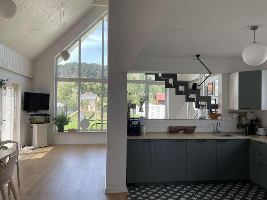 Pineview Lempes Villa Braşov Eksteriør billede